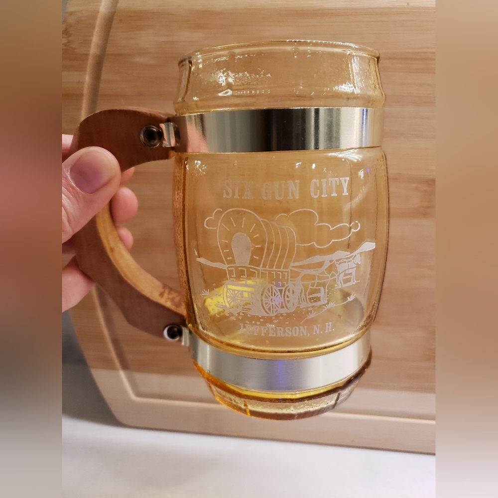 Six Gun City Jefferson, N.H., souvenir barrel stein amber glass